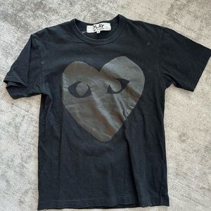 Comme Des garçon black t-shirt large heart men's Medium